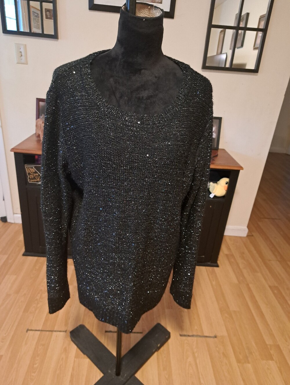 Time and Tru XXL 20 Black Sequin Metallic Shimmer Lace Up Back Sweater Pullover